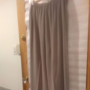 NWT Eileen Fisher stone grey 100% silk pants